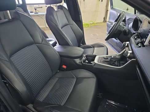 Used 2020 Toyota RAV4 XSE w/ XSE Grade Weather Package AWD/4WD image 10