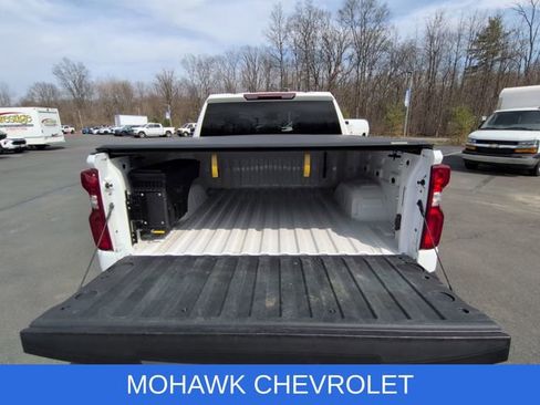 Used 2022 Chevrolet Silverado 1500 RST w/ Z71 Off-Road Package image 26
