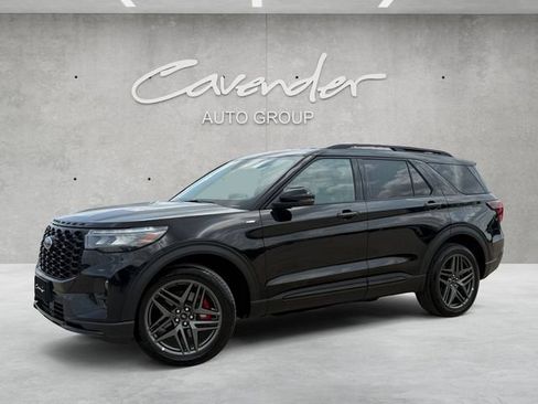 Used 2025 Ford Explorer ST-Line w/ ST-Line Street Pack AWD/4WD image 1