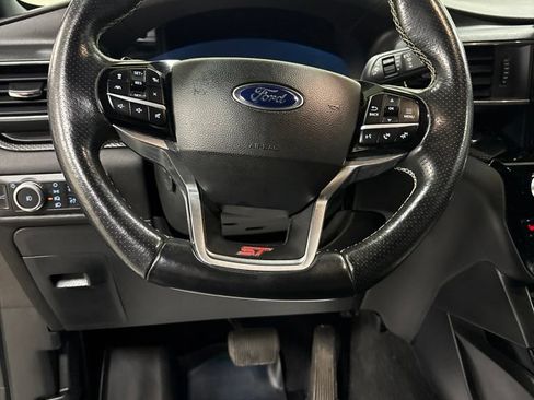 Used 2022 Ford Explorer ST w/ Equipment Group 401A AWD/4WD image 11
