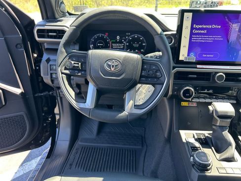 New 2026 Toyota 4Runner Limited AWD/4WD image 21