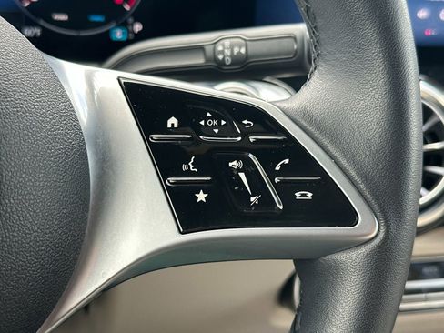 Certified 2026 Mercedes-Benz GLB 250 4MATIC image 27