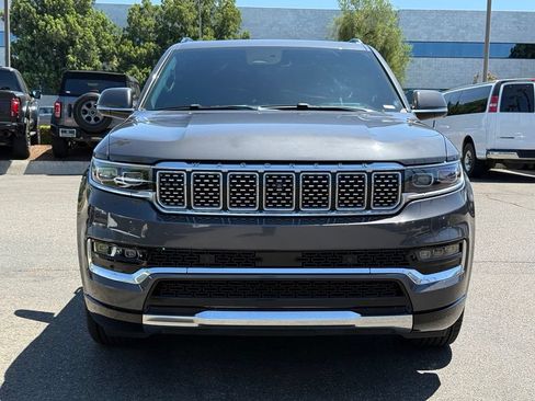 Used 2022 Jeep Grand Wagoneer Series II w/ Rear Seat Video Group 1 AWD/4WD image 18