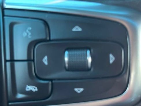 Used 2019 Chevrolet Silverado 1500 LTZ w/ LTZ Texas Edition AWD/4WD image 19