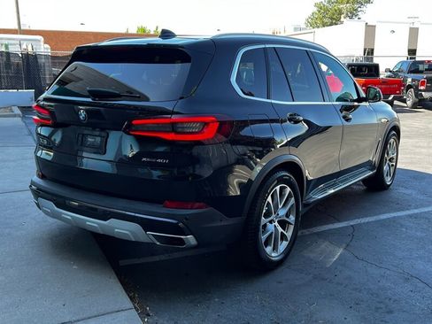 Used 2022 BMW X5 xDrive40i w/ Premium Package AWD/4WD image 7