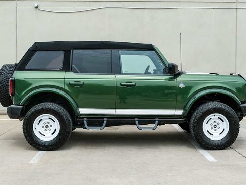 Used 2022 Ford Bronco Outer Banks AWD/4WD image 7
