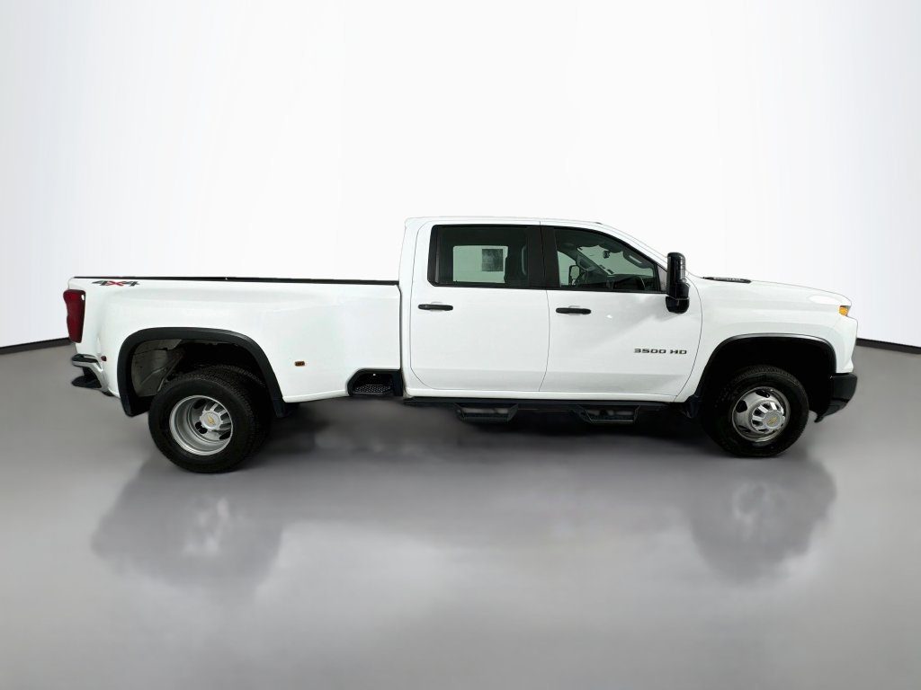 Used 2024 Chevrolet Silverado 3500 W/T AWD/4WD image 9