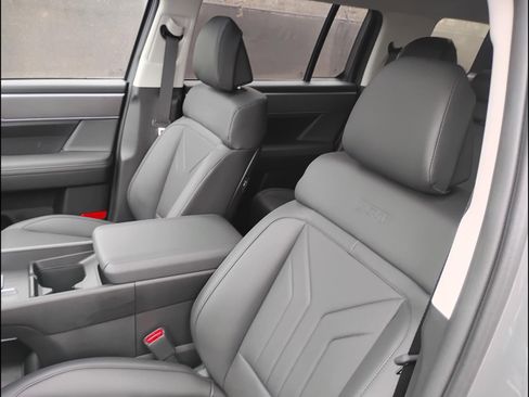 New 2026 Hyundai Santa Fe XRT AWD/4WD image 21