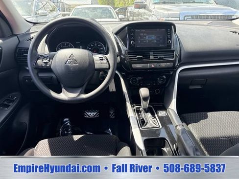 Used 2024 Mitsubishi Eclipse Cross ES AWD/4WD image 12