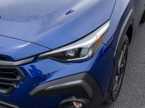 New 2026 Subaru Crosstrek 2.5i Limited AWD/4WD image 9