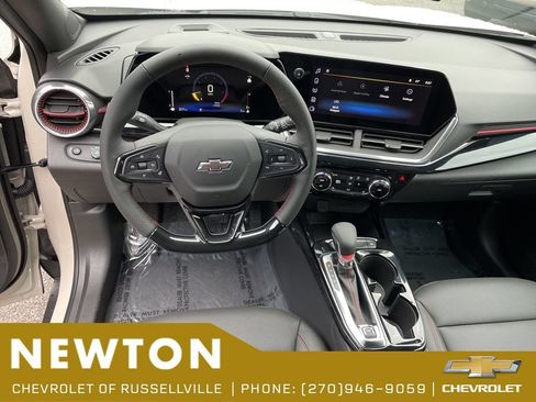 New 2026 Chevrolet Trax RS w/ Driver Confidence Package FWD image 24