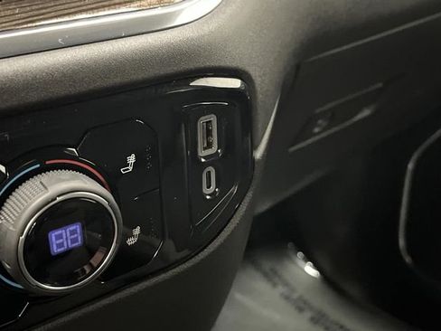 Used 2023 Chevrolet Silverado 1500 RST w/ Z71 Off-Road Package image 24