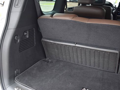Used 2023 Nissan Armada Platinum w/ Captain's Chairs Package RWD image 64