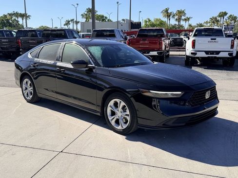Used 2025 Honda Accord LX image 2