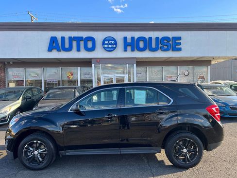 Used 2017 Chevrolet Equinox LS FWD image 9