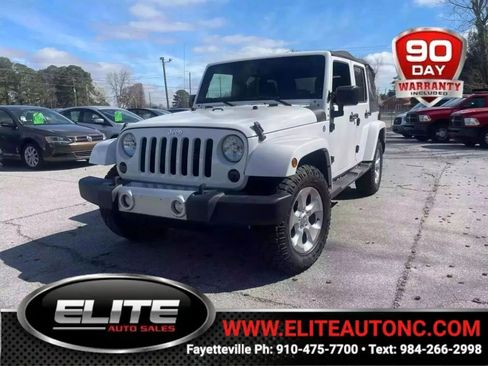 Used 2015 Jeep Wrangler Unlimited Sahara w/ Connectivity Group AWD/4WD image 1