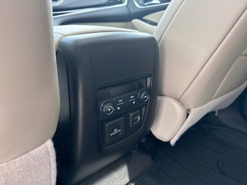 Certified 2022 Buick Enclave Avenir w/ Avenir Technology Package image 40