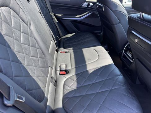 Used 2024 BMW X5 sDrive40i RWD image 11