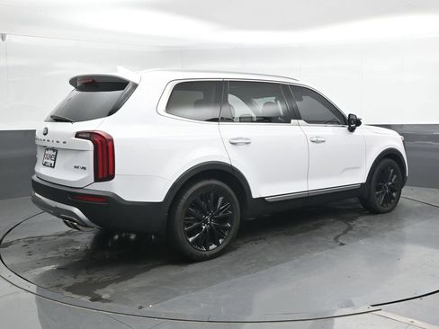 Used 2021 Kia Telluride SX w/ SX Prestige Package AWD/4WD image 3