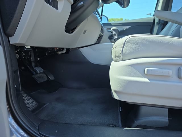Used 2019 Honda Ridgeline RTL image 10