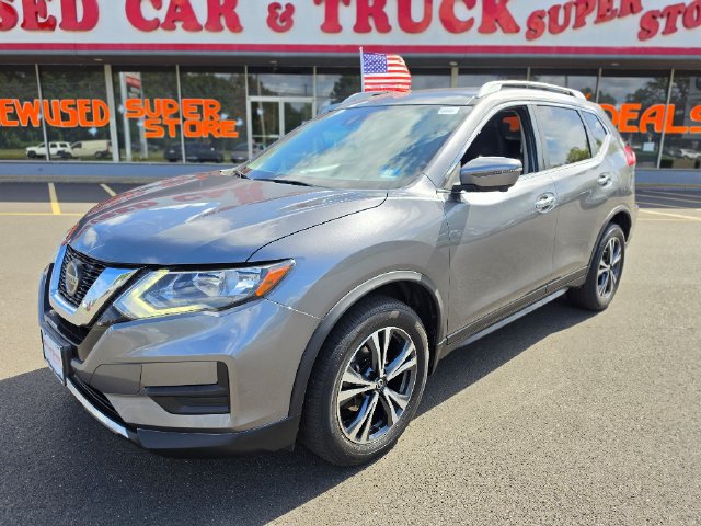 Used 2020 Nissan Rogue SV w/ Premium Package AWD/4WD image 3