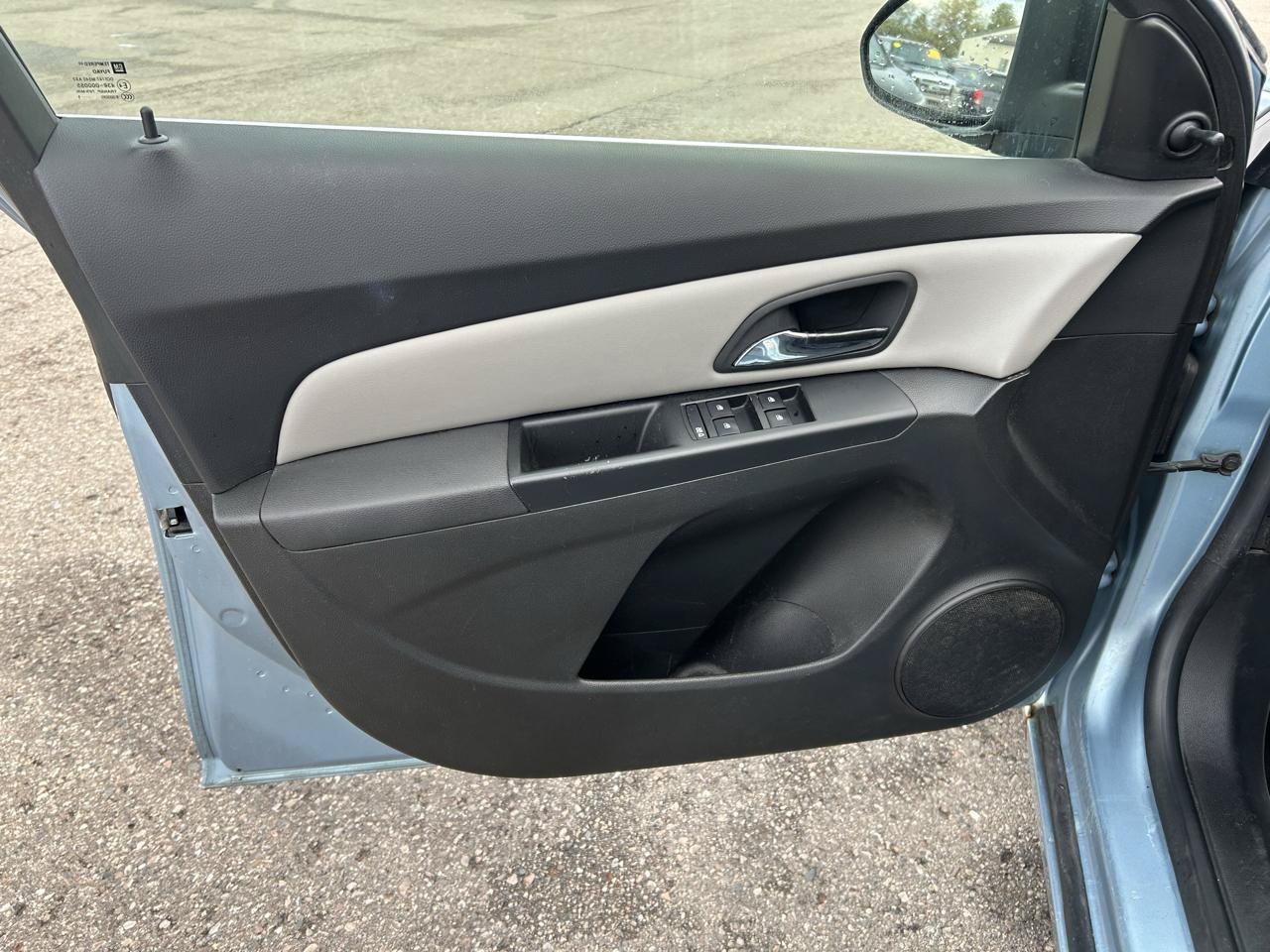 Used 2011 Chevrolet Cruze LS w/ Connectivity Package FWD image 14