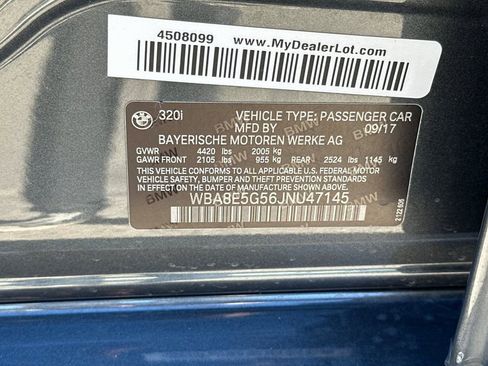 Used 2018 BMW 320i xDrive Sedan image 33