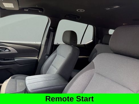 Used 2023 Chevrolet Traverse LT FWD image 10