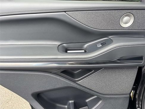 New 2025 Lincoln Navigator Reserve w/ Jet Appearance Package image 20