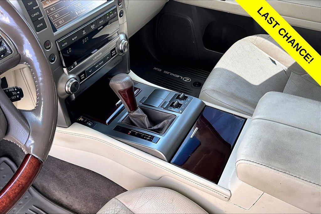 Used 2016 Lexus GX 460 w/ Premium Package AWD/4WD image 15