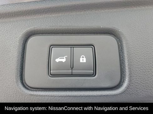 Certified 2025 Nissan Pathfinder Platinum w/ Cargo Package AWD/4WD image 22