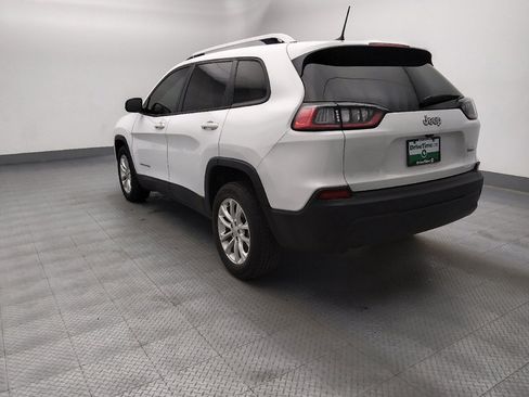 Used 2020 Jeep Cherokee Latitude w/ Cold Weather Group FWD image 5