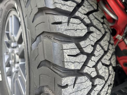 Used 2024 INEOS Grenadier Fieldmaster Edition image 7