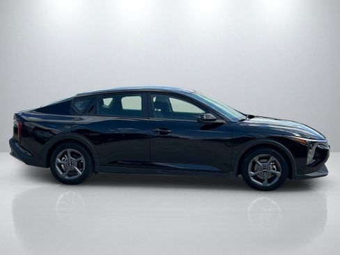 Used 2025 Kia K4 FWD image 4
