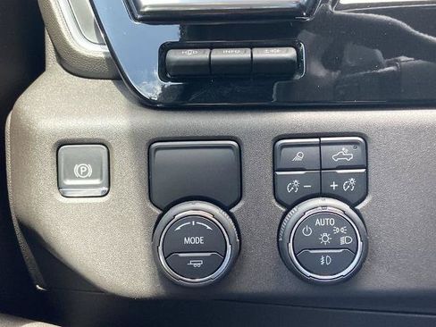 Used 2025 Chevrolet Silverado 1500 LTZ w/ LTZ Premium Package RWD image 14