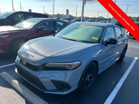 Used 2024 Honda Civic Sport image 10