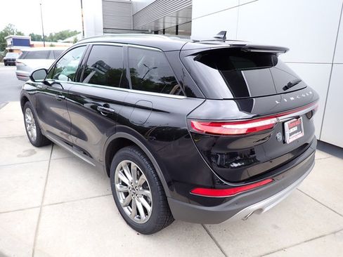 Certified 2022 Lincoln Corsair AWD w/ Premium Package image 3
