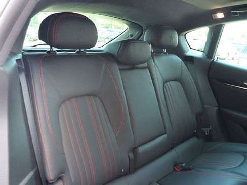 Used 2022 Maserati Levante Modena image 77