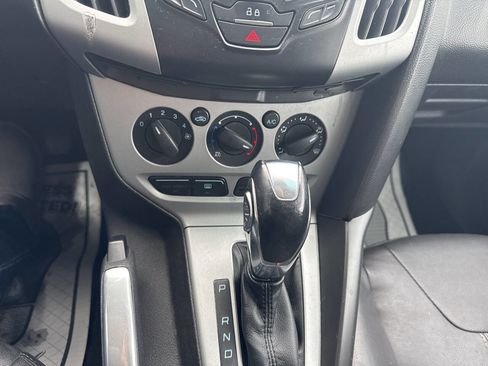 Used 2013 Ford Focus SE image 29