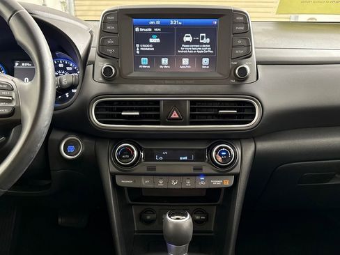Certified 2021 Hyundai Kona Limited w/ Cargo Package image 18
