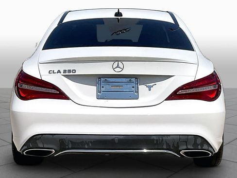 Used 2019 Mercedes-Benz CLA 250 image 5
