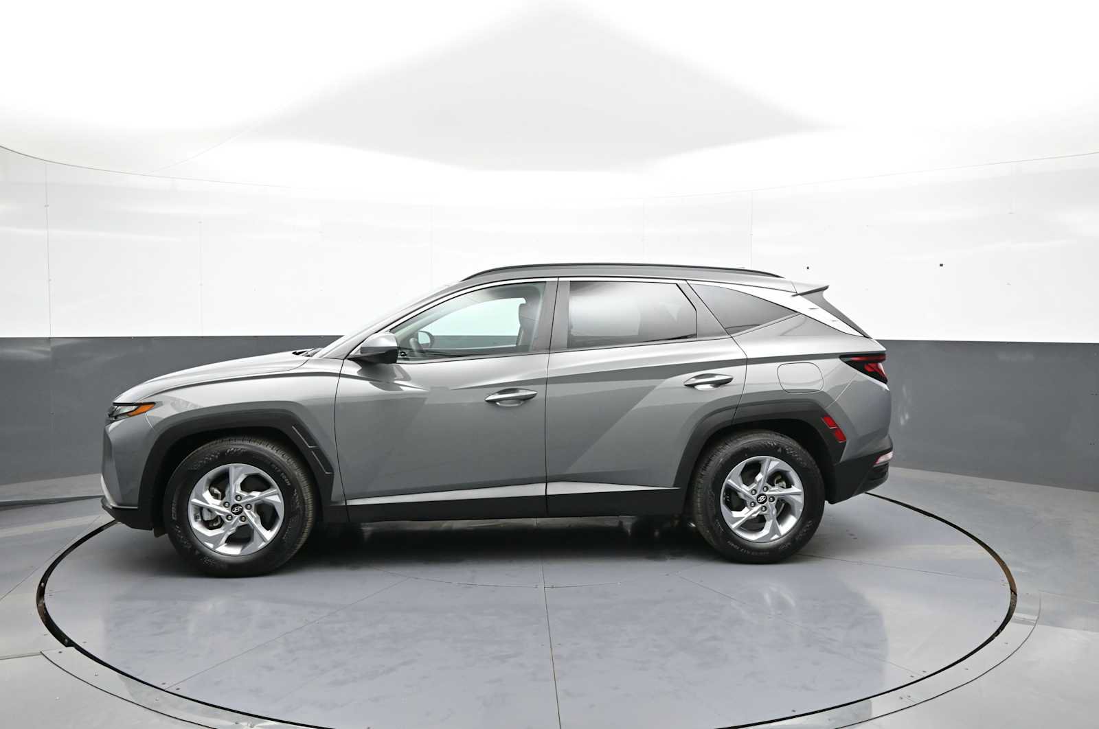 Used 2024 Hyundai Tucson SEL FWD image 8