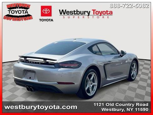 Used 2021 Porsche 718 Cayman RWD image 7
