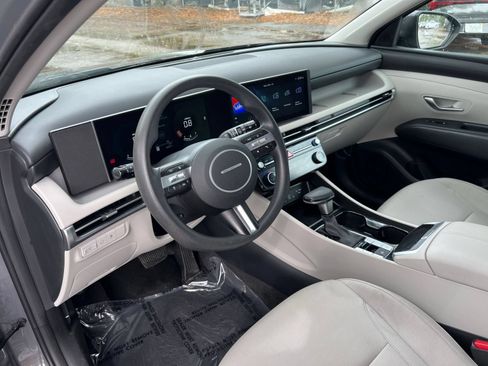 Used 2025 Hyundai Tucson SEL FWD image 35