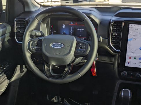 New 2025 Ford Ranger XLT w/ FX4 Off-Road Package AWD/4WD image 17