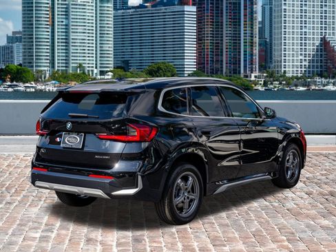 Used 2025 BMW X1 xDrive28i image 5