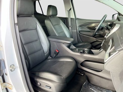 Used 2024 GMC Terrain SLT w/ LPO, Floor Liner Package image 26