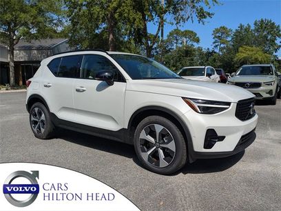 New 2026 Volvo XC40 B5 Plus w/ Protection Package Premier