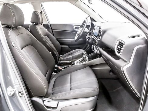 Used 2023 Hyundai Venue SEL FWD image 31