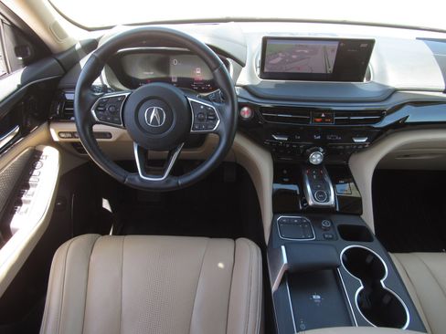 Used 2022 Acura MDX SH-AWD w/ Advance Package image 18